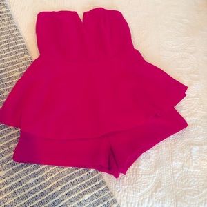 Beautiful Strapless Pink Romper!